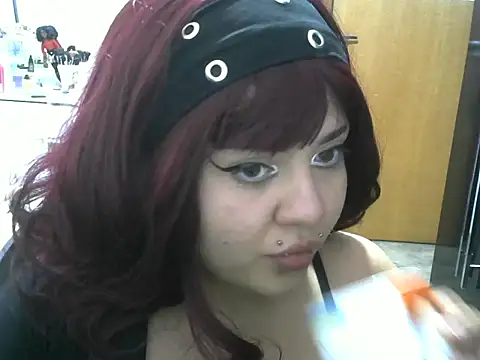 Snapshot of RuthBunny chatting on 07-26-26, 04:03 RuthBunny online show from 07-26-26, 04:03