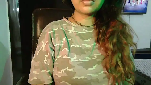 urvashihott online show from 09-11-25, 09:09