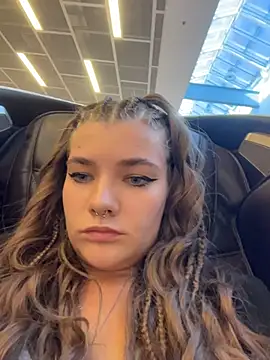 Holy Tereza online show from 07-18-26, 03:38