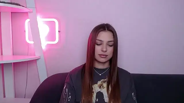 MilanaAngelAs online show from 04-06-26, 04:46