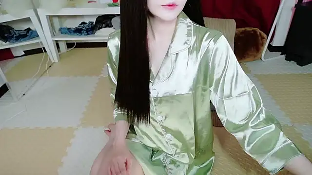 Snapshot of _mi_tsu_ki_ chatting on 05-03-26, 09:21 mi tsu ki online show from 05-03-26, 09:21