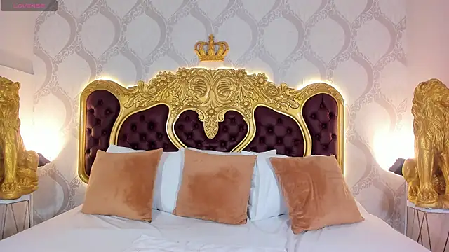 Snapshot of vanity_sex chatting on 12-17-25, 11:49 vanity sex online show from 12-17-25, 11:49