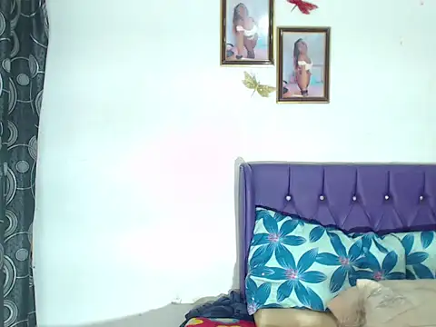 KandyHot  online show from 02-15-26, 01:24