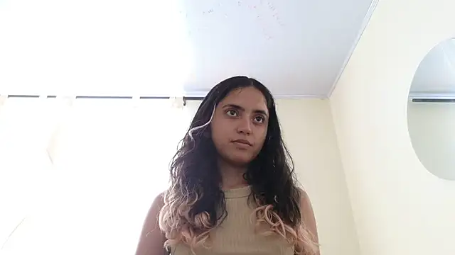 ViolettaSummer online show from 02-14-25, 09:43