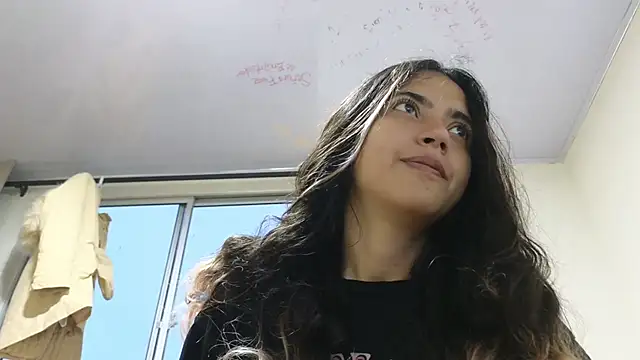 ViolettaSummer online show from 02-21-25, 11:11