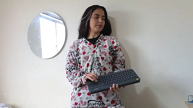 ViolettaSummer online show from 02-22-25, 04:09