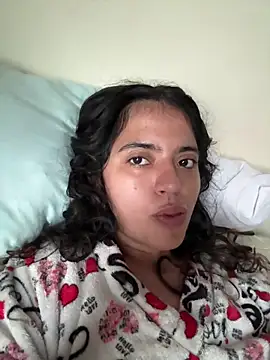 ViolettaSummer online show from 12-21-25, 11:06