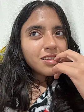 ViolettaSummer online show from 04-03-26, 12:19