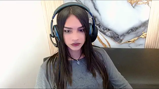 Dollbehavior  online show from 09-12-25, 04:01