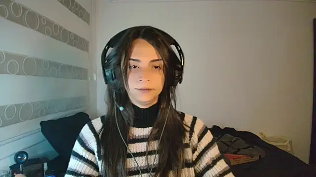 Dollbehavior  online show from 10-19-25, 08:26