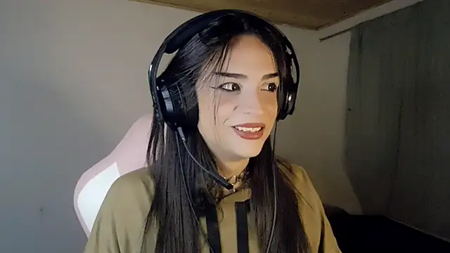 Dollbehavior  online show from 01-08-26, 03:20