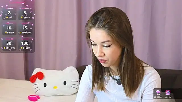 Snapshot of ellie_kramer chatting on 10-01-25, 07:42 ellie kramer online show from 10-01-25, 07:42