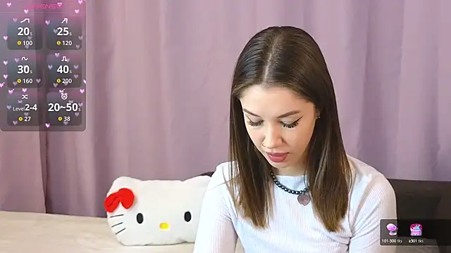 Snapshot of ellie_kramer chatting on 10-13-25, 07:14 ellie kramer online show from 10-13-25, 07:14