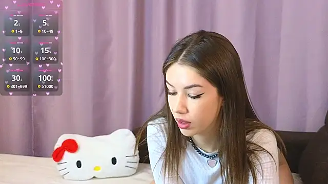 Snapshot of ellie_kramer chatting on 11-09-25, 08:40 ellie kramer online show from 11-09-25, 08:40