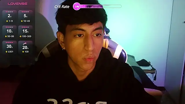 Snapshot of modelo180 chatting on 12-23-24, 11:39 modelo180 online show from 12-23-24, 11:39