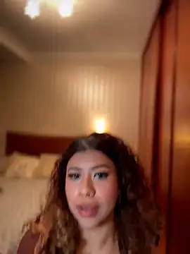 LEONCITA  online show from 02-28-26, 07:15