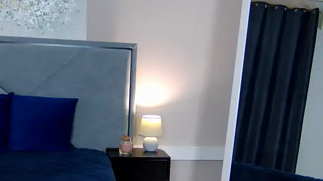 Snapshot of NicoleRosss chatting on 11-27-25, 10:39 NicoleRosss online show from 11-27-25, 10:39