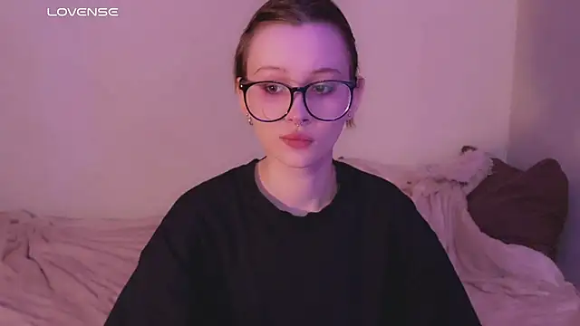 Snapshot of yourconcept chatting on 02-06-25, 02:48 yourconcept online show from 02-06-25, 02:48