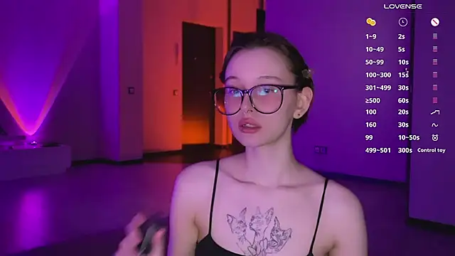 Snapshot of yourconcept chatting on 03-04-25, 09:54 yourconcept online show from 03-04-25, 09:54