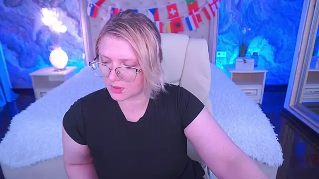 CoolTatis online show from 07-17-26, 07:04