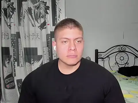 Snapshot of regan_jhonso chatting on 12-21-25, 06:20 regan jhonso online show from 12-21-25, 06:20