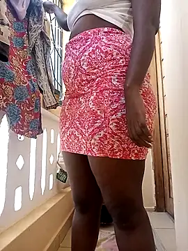 zainabsmile online show from 12-04-25, 09:40