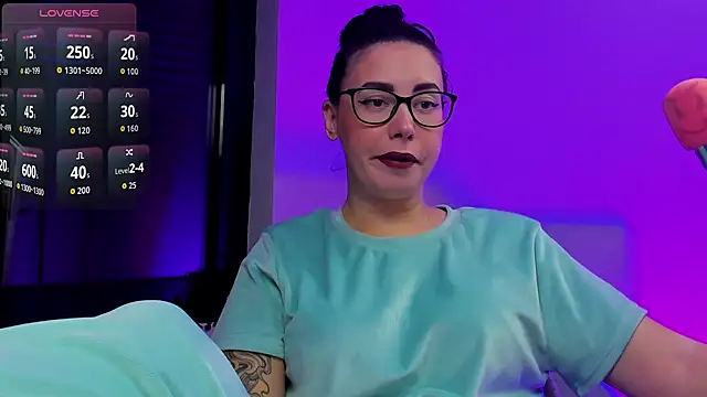 Snapshot of RitaSonnet chatting on 11-08-25, 01:11 RitaSonnet online show from 11-08-25, 01:11