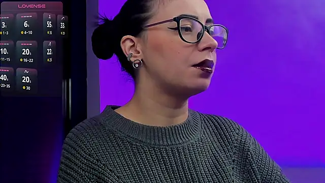 Snapshot of RitaSonnet chatting on 11-26-25, 12:28 RitaSonnet online show from 11-26-25, 12:28