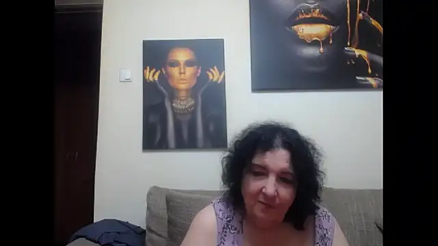 maturekorine online show from 04-13-26, 09:09