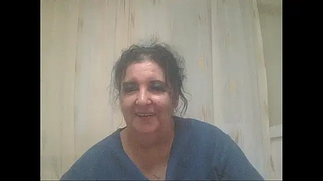 Snapshot of maturekorine chatting on 06-02-26, 05:37 maturekorine online show from 06-02-26, 05:37