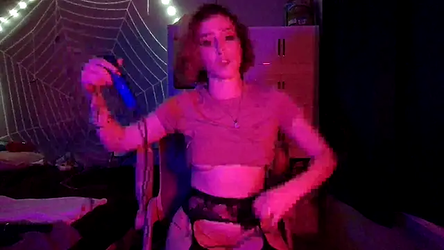 Snapshot of beaubrookeent chatting on 11-13-25, 02:43 beaubrookeent online show from 11-13-25, 02:43