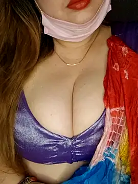Snapshot of Rupaleesexy chatting on 04-14-26, 06:47 Rupaleesexy online show from 04-14-26, 06:47