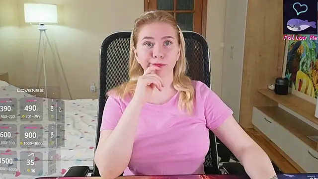 D0nna  online show from 02-11-25, 09:46