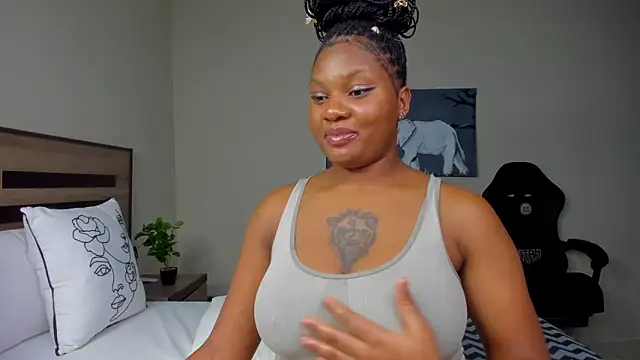 Renee-18 online show from 03-01-26, 08:33