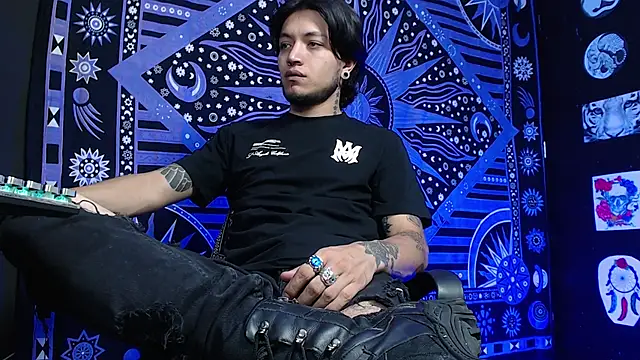 Dicaprioo  online show from 02-12-25, 04:55