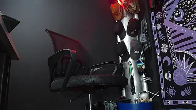 Dicaprioo  online show from 03-14-25, 07:55