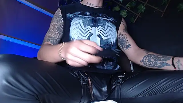 Dicaprioo  online show from 10-11-25, 05:39