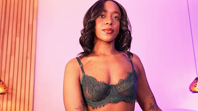 EmilyHaan online show from 02-27-26, 08:20