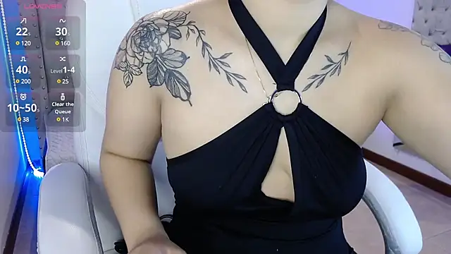 Charlotte Jones   online show from 02-27-25, 11:20