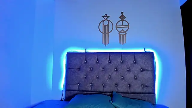 Elsalombardi  online show from 02-08-25, 10:19