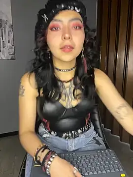  Gothiccbitch  online show from 01-16-25, 03:56