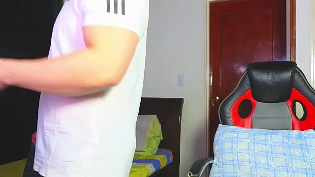 Regansmiths online show from 02-20-25, 05:12