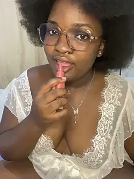 Snapshot of sweet18creamybigpussy chatting on 09-14-25, 04:17 sweet18creamybigpussy online show from 09-14-25, 04:17