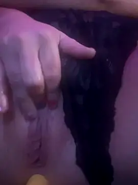 GinAnnTonic online show from 10-03-25, 11:40