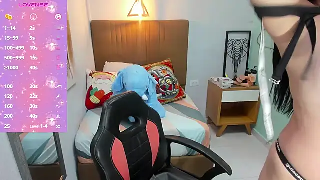 Snapshot of delilaquinn chatting on 12-19-24, 06:34 delilaquinn online show from 12-19-24, 06:34