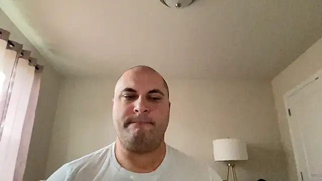 SluggishChase99 online show from 12-03-24, 07:00