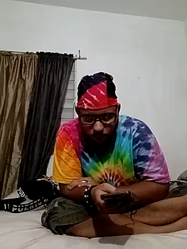 Snapshot of Dj-yefri-pauta chatting on 12-21-24, 09:04 Dj-yefri-pauta online show from 12-21-24, 09:04