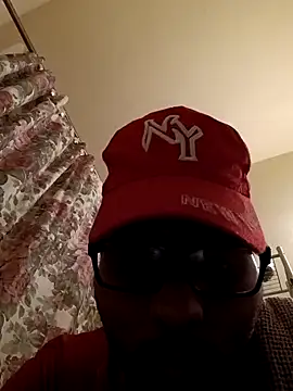 Snapshot of Dj-yefri-pauta chatting on 02-02-25, 10:49 Dj-yefri-pauta online show from 02-02-25, 10:49