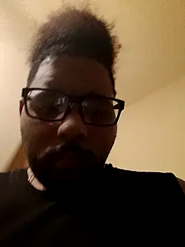 Snapshot of Dj-yefri-pauta chatting on 03-07-25, 08:11 Dj-yefri-pauta online show from 03-07-25, 08:11