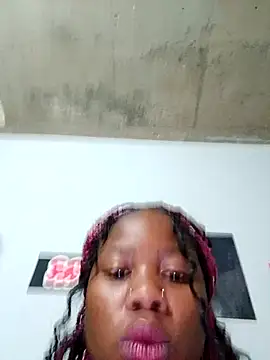 Snapshot of PerfectionBerrie chatting on 11-06-25, 09:54 PerfectionBerrie online show from 11-06-25, 09:54